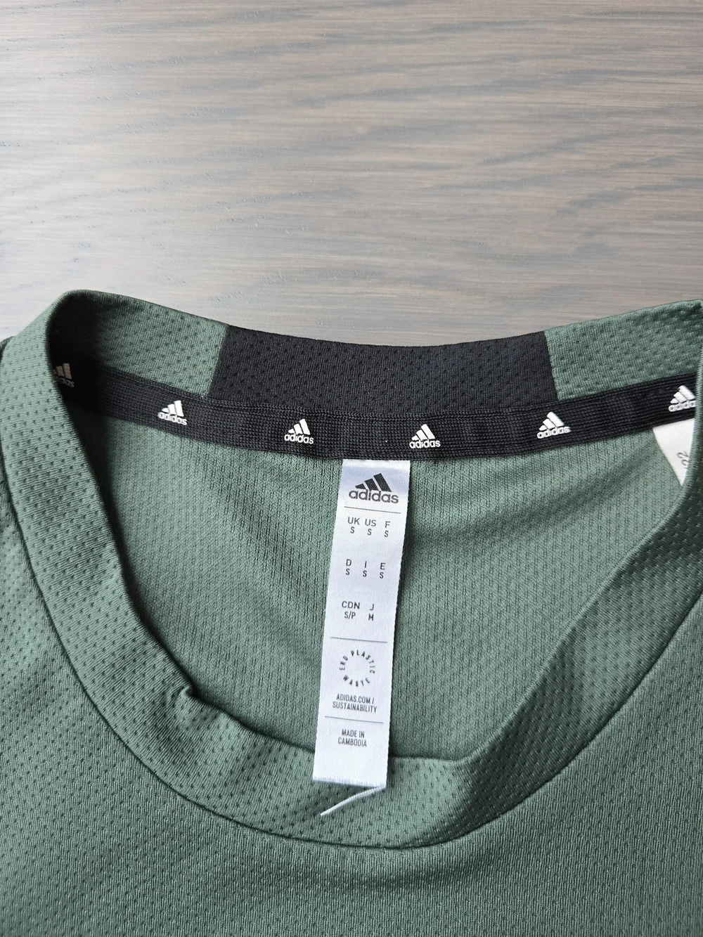 adidas lightweight short